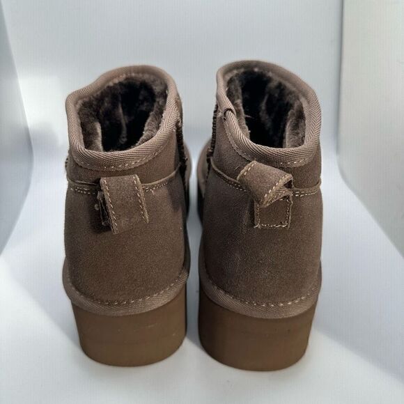 CUSHIONAIRE Women's Genuine Suede pull on platform boot +Memory Foam 10 TAUPE - Picture 6 of 7